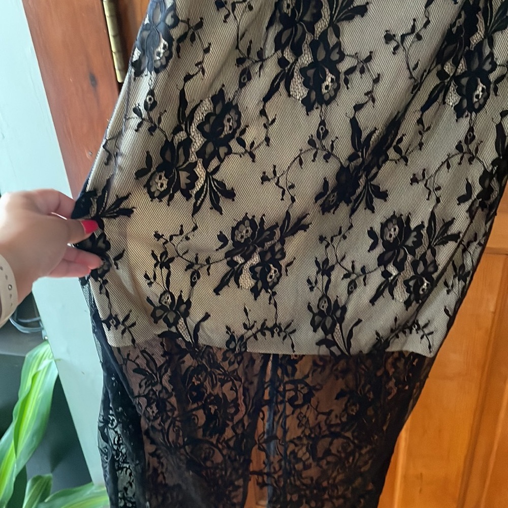 Lacy Lulu’s - Picture 2 of 4
